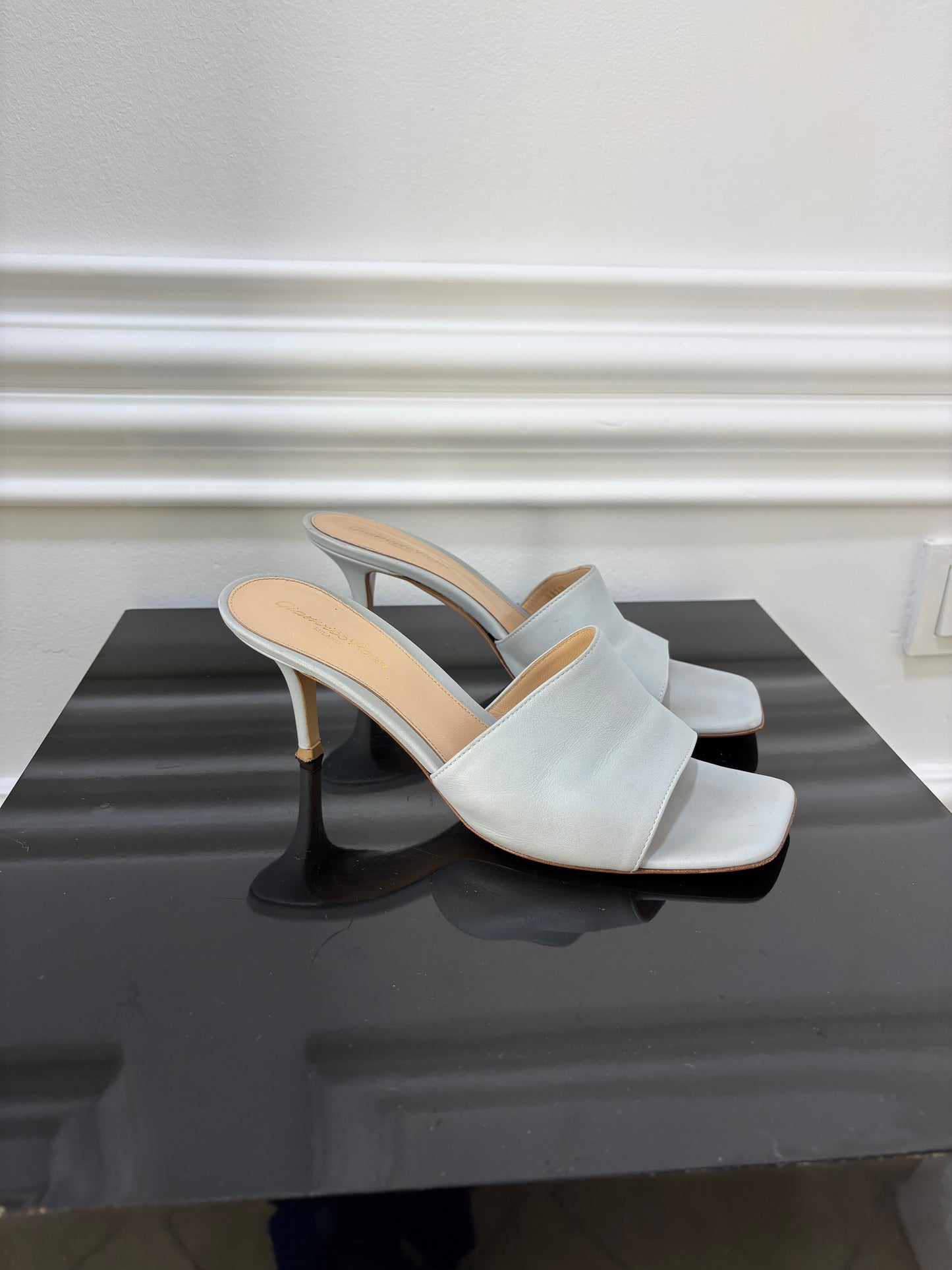 Saboti Gianvito Rossi