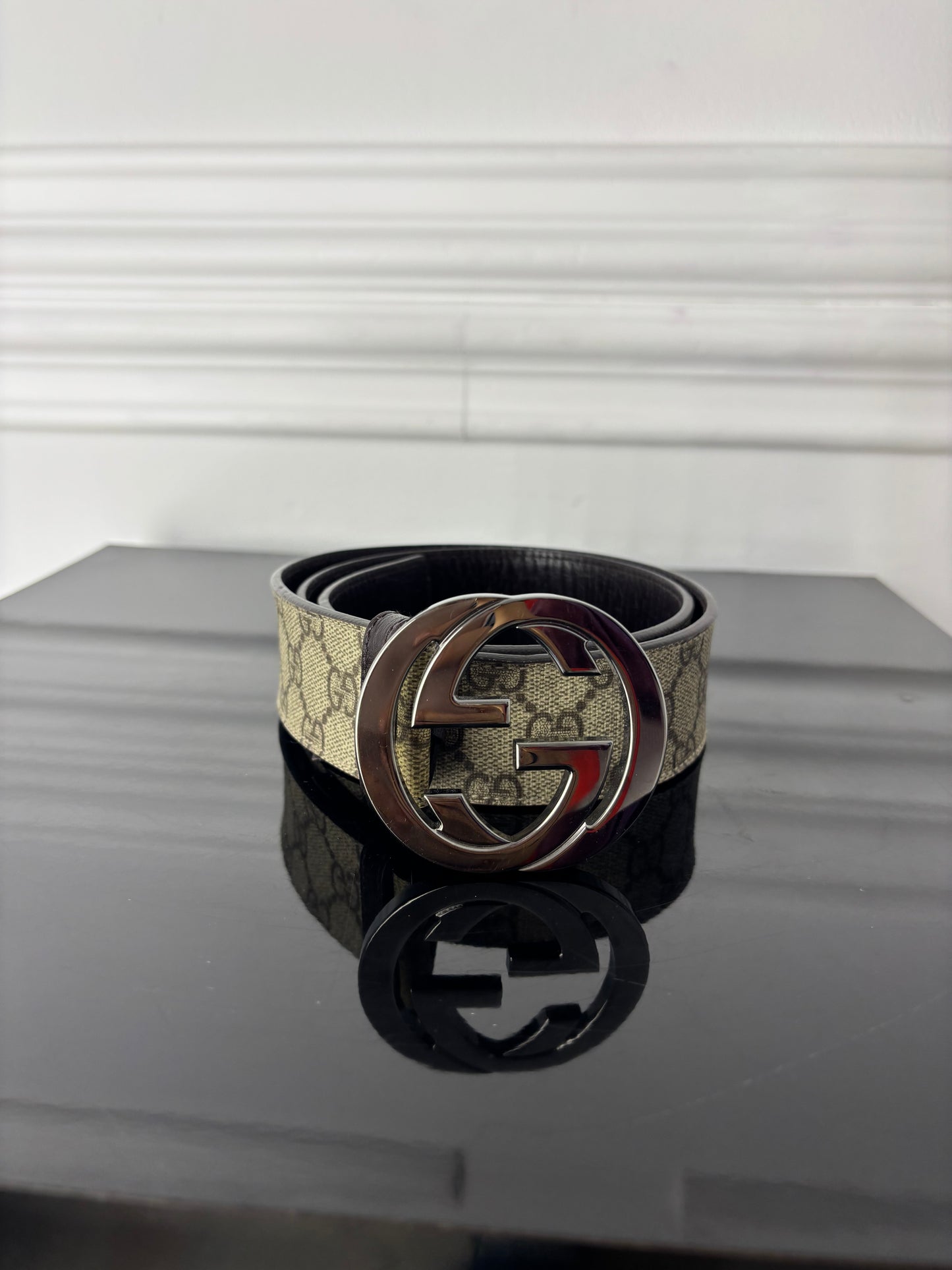 Curea Gucci