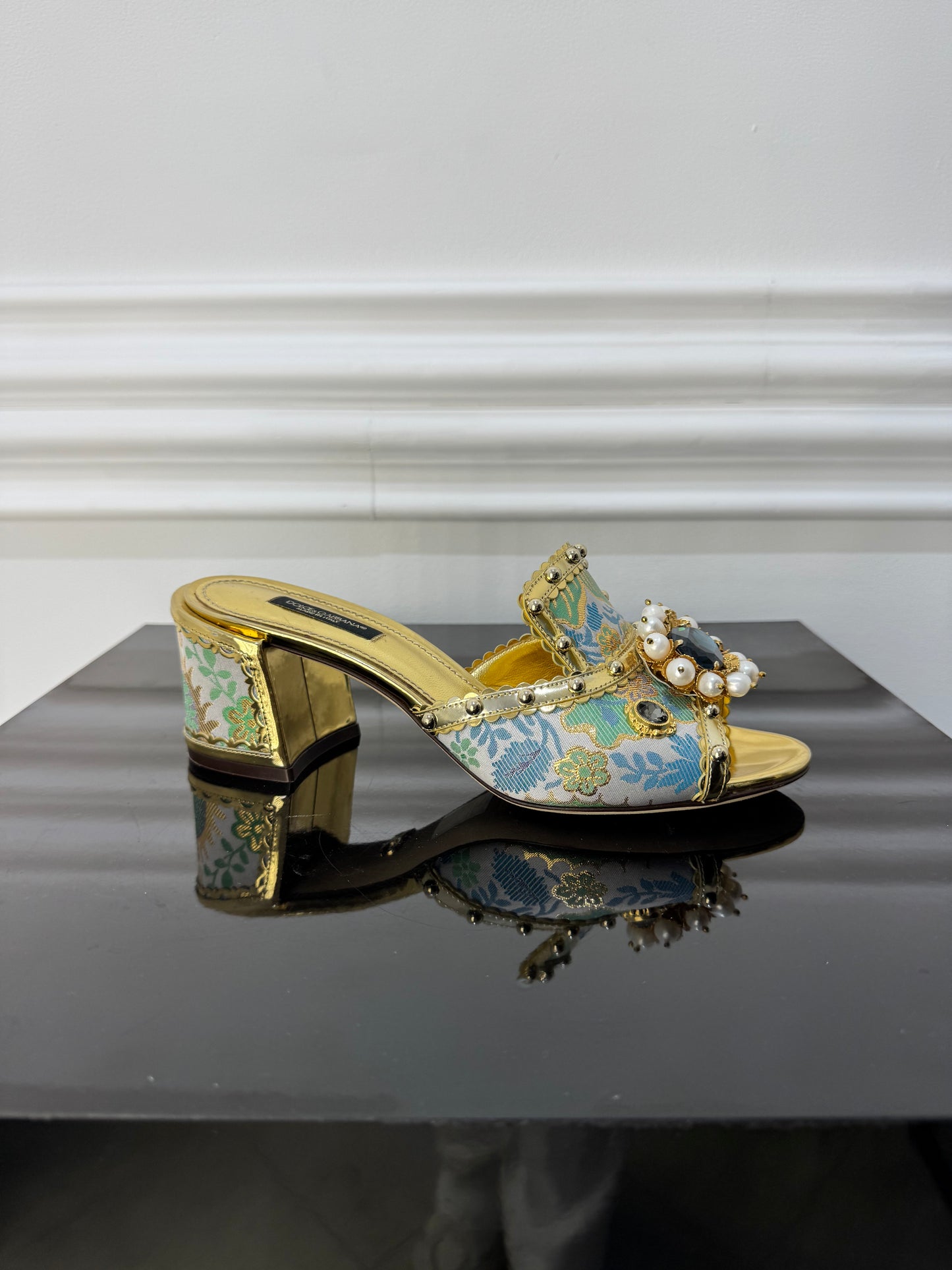 Saboti Dolce&Gabban