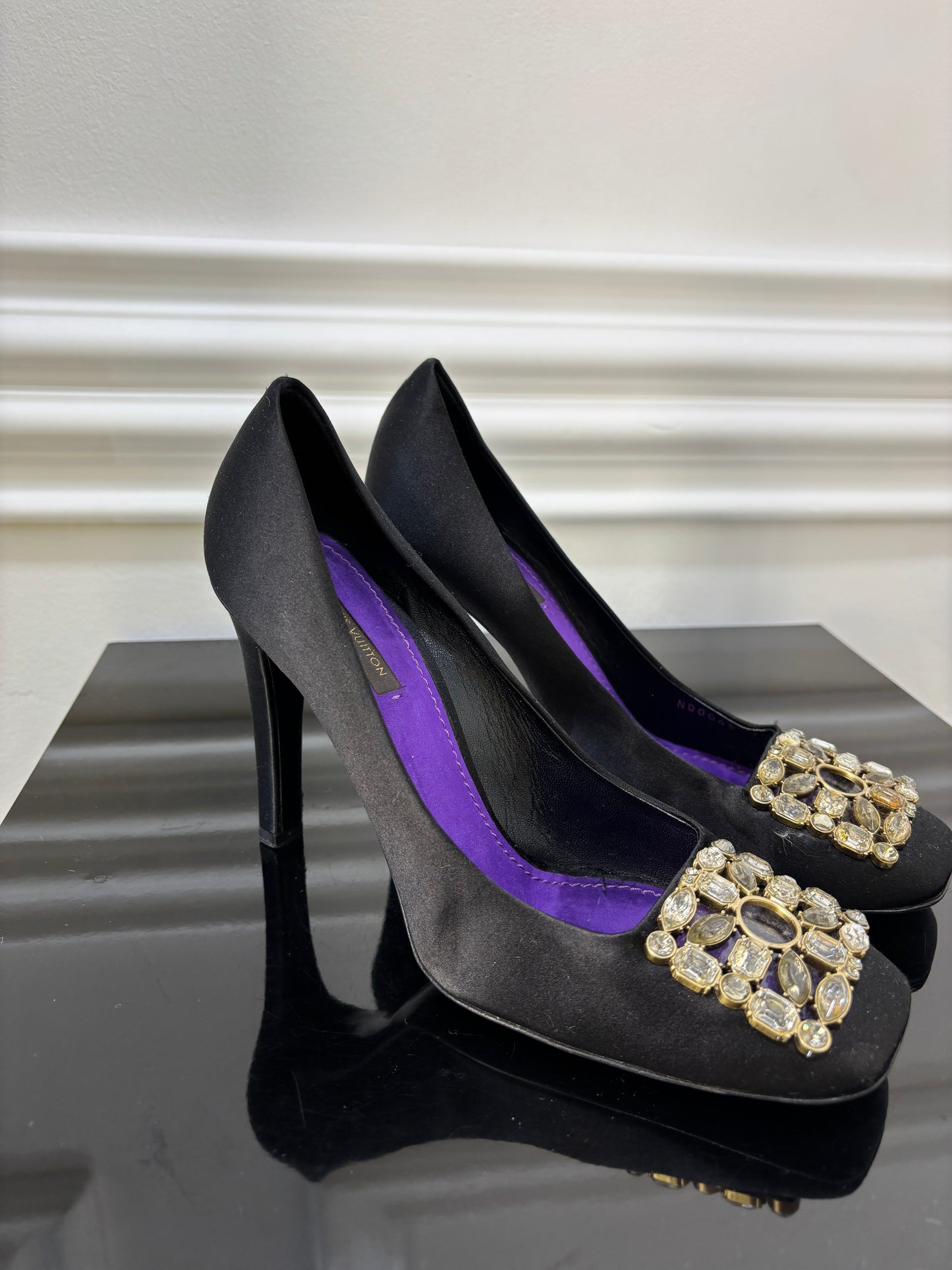 Pantofi Louis Vuitton