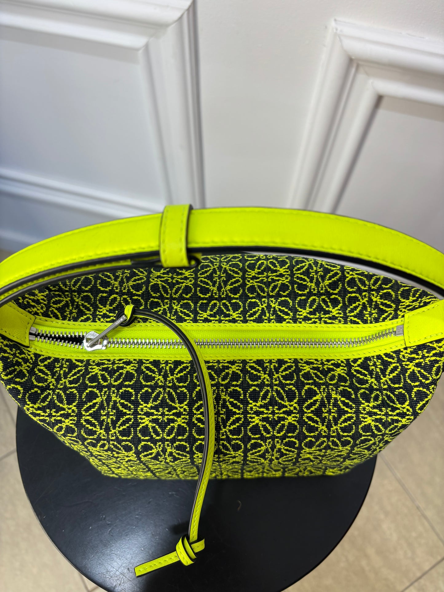 Geanta Loewe