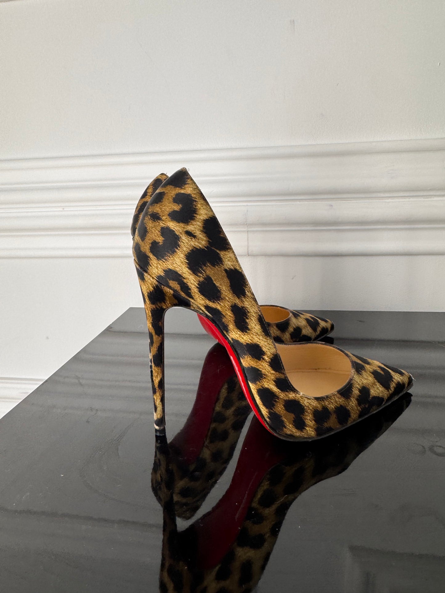 Pantofi Christian Louboutin
