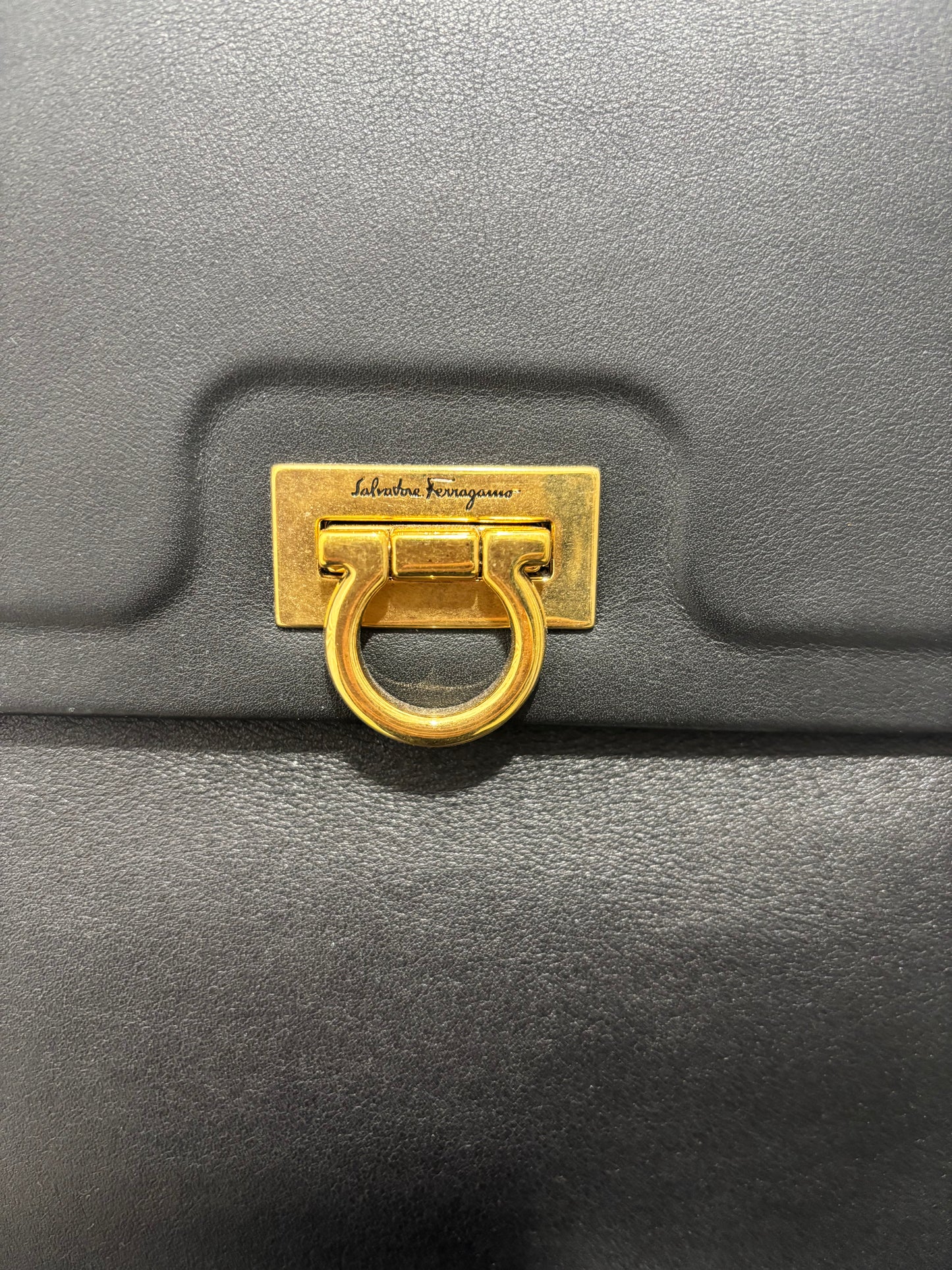 Geanta Salvatore Ferragamo