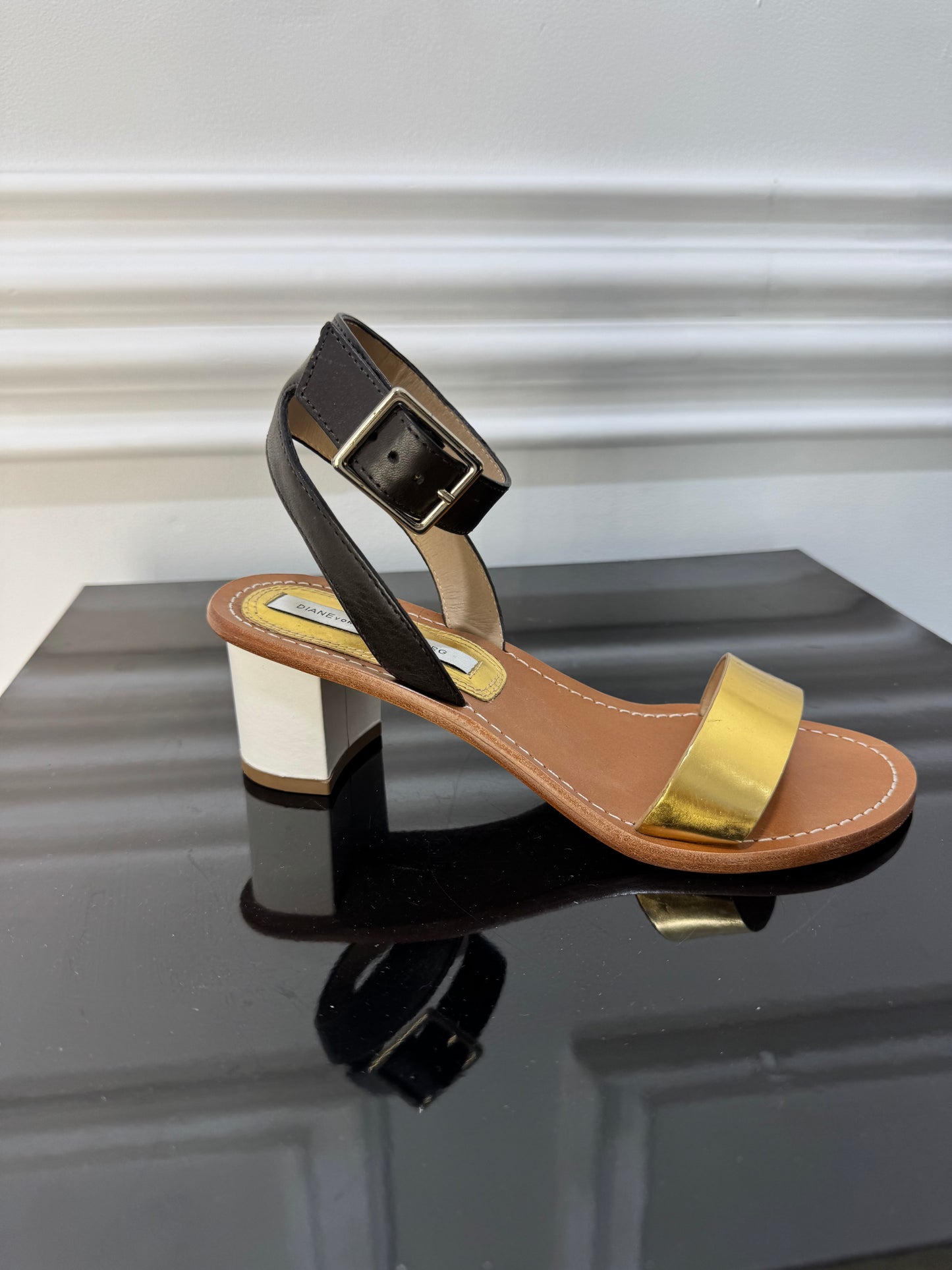Sandale Diane von Furstenberg