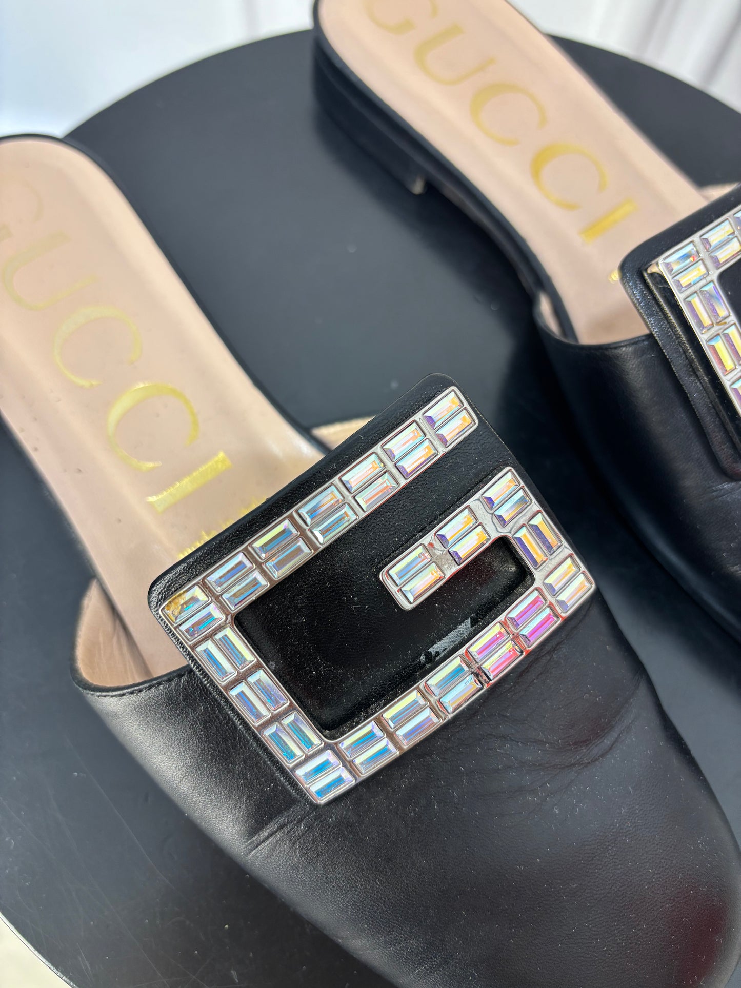 Saboti Gucci