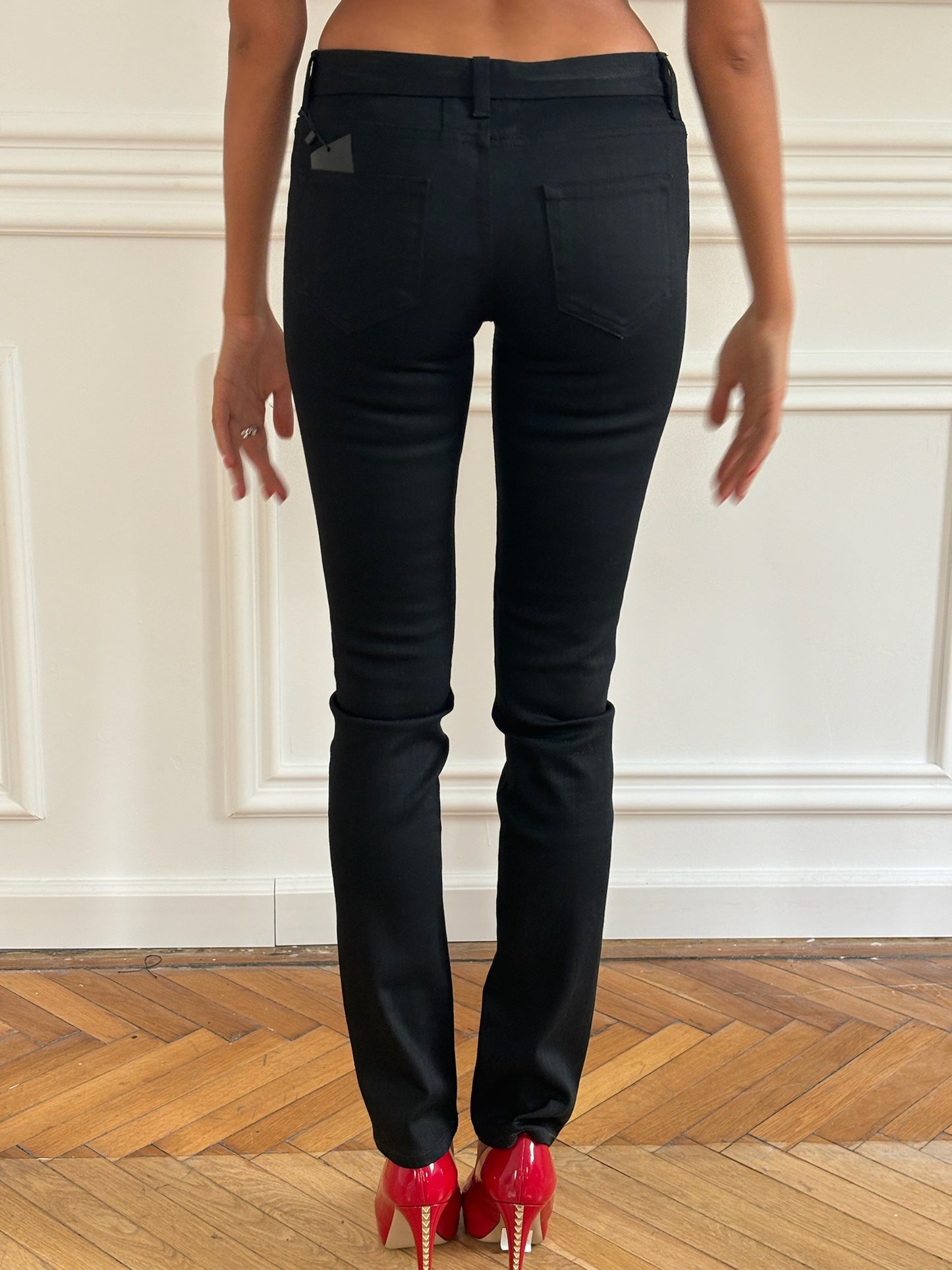 Low-Waist Slim Fit Jeans