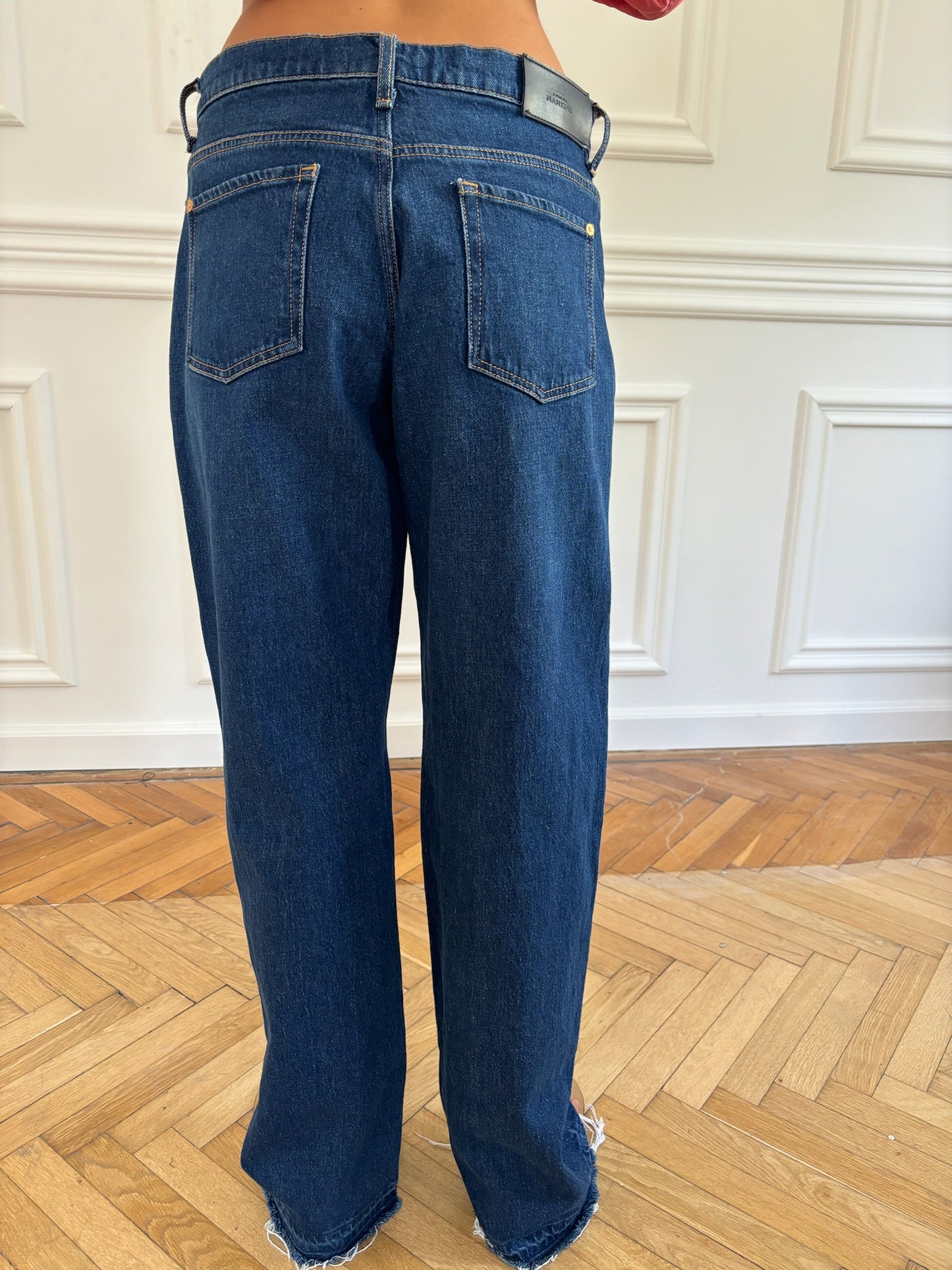 Straight Jeans