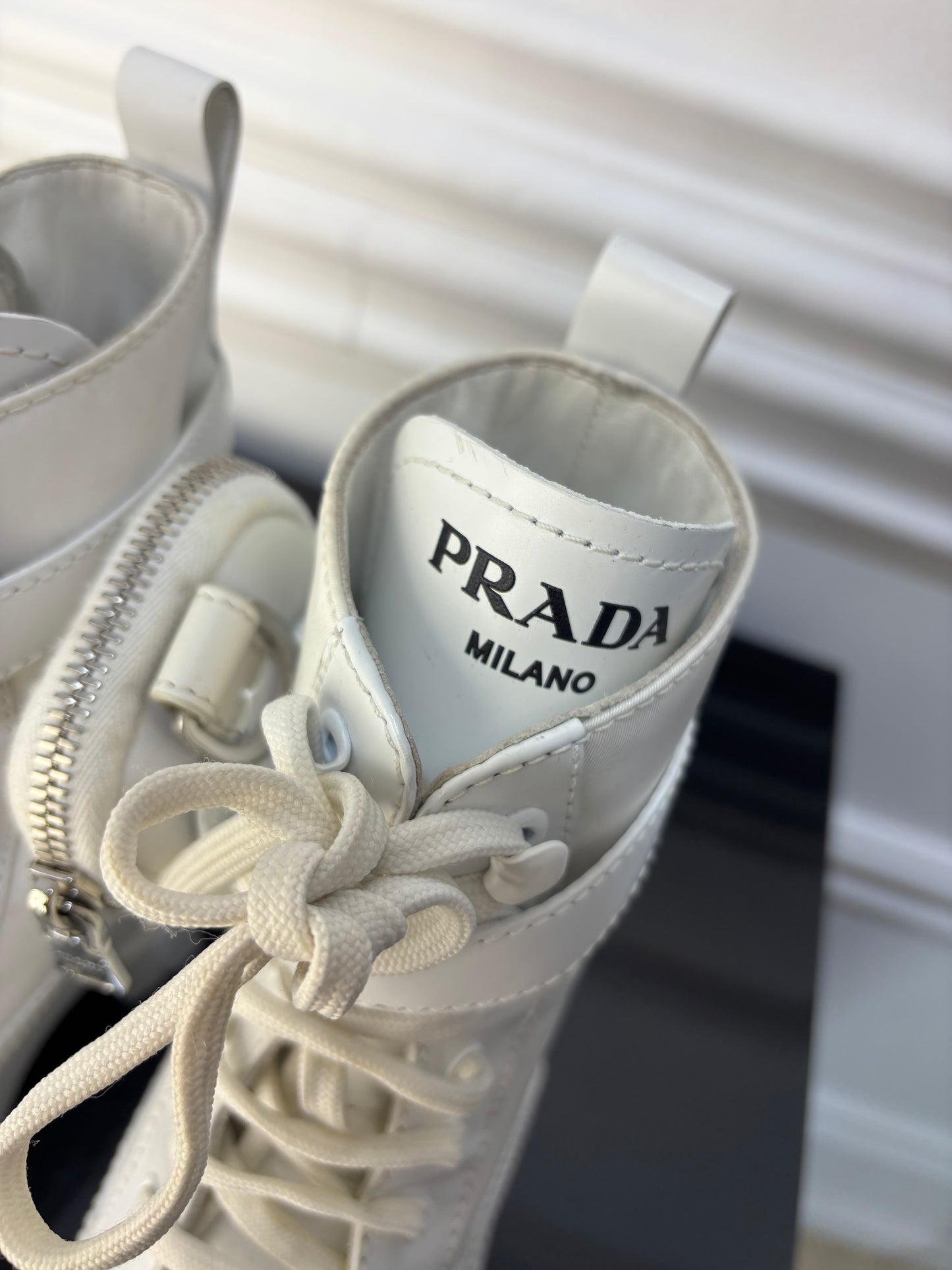 Bocanci Prada