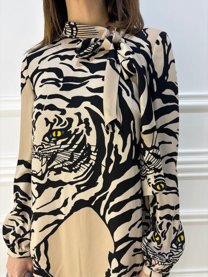 Rochie Valentino