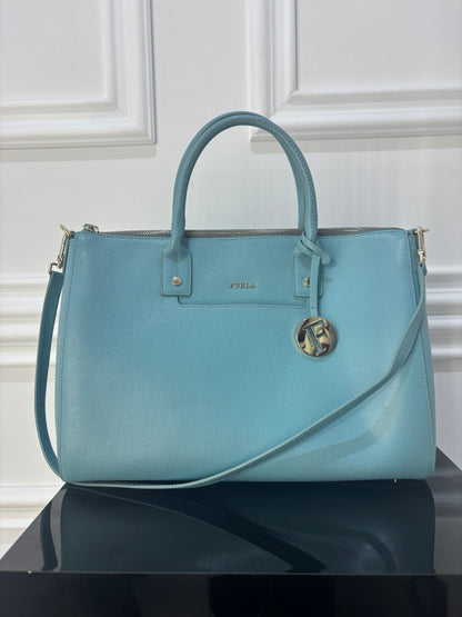 Geanta Furla