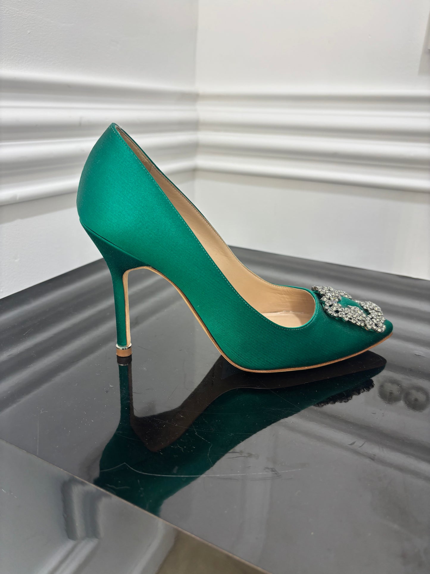 Pantofi Manolo Blahnik