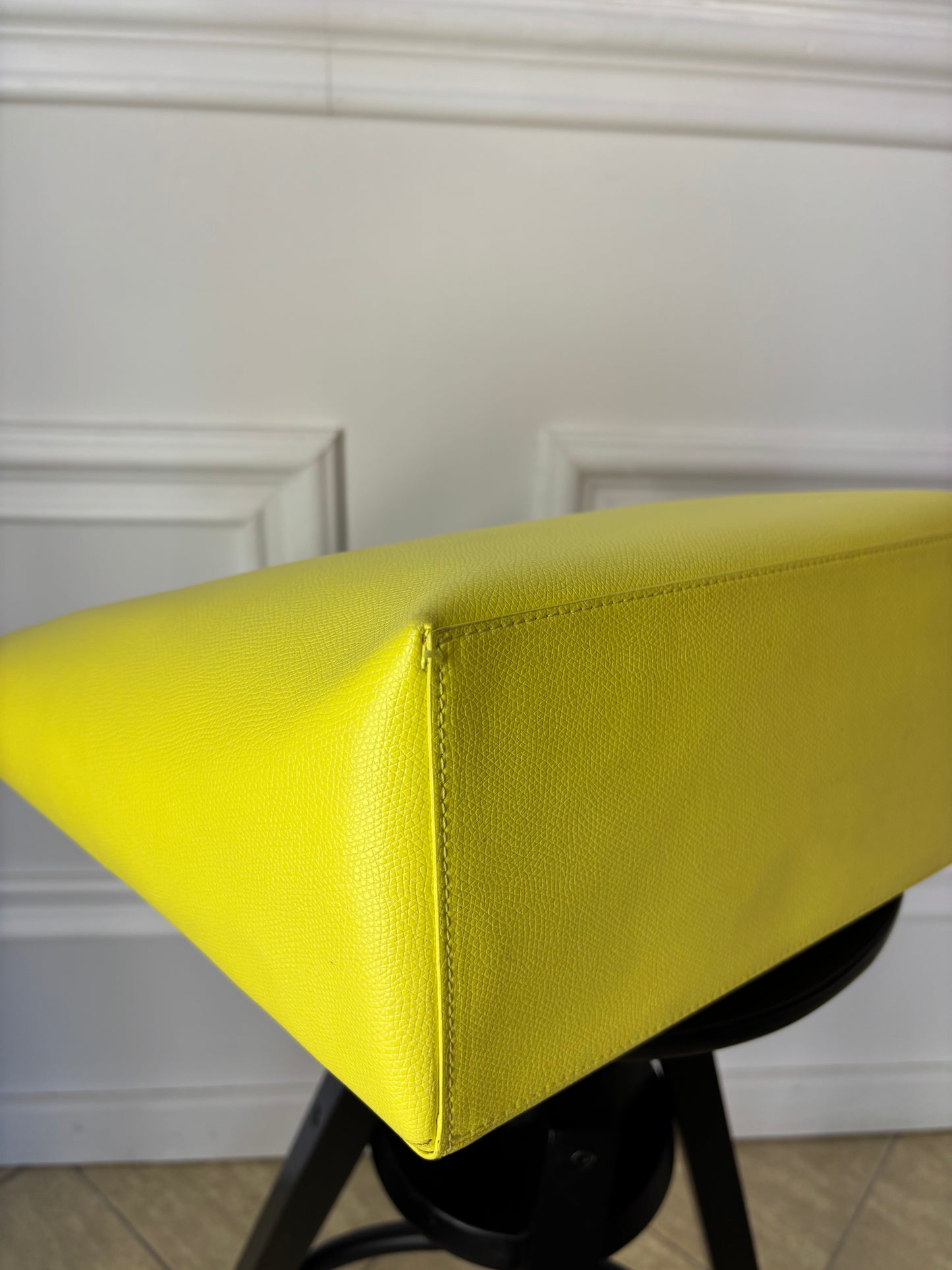 Geanta Furla